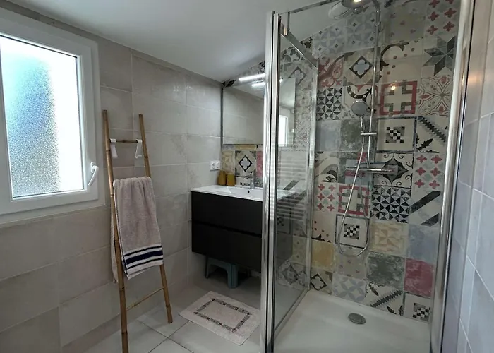 Gu000-05g 4 Pièces - 6 Couchages Villa