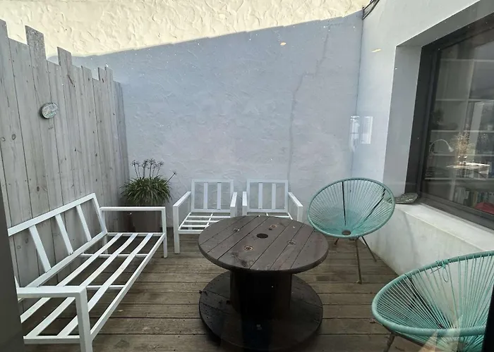 Gu000-05g 4 Pièces - 6 Couchages